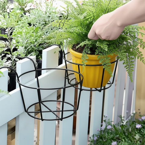 Black Metal Hanging Plant Rack