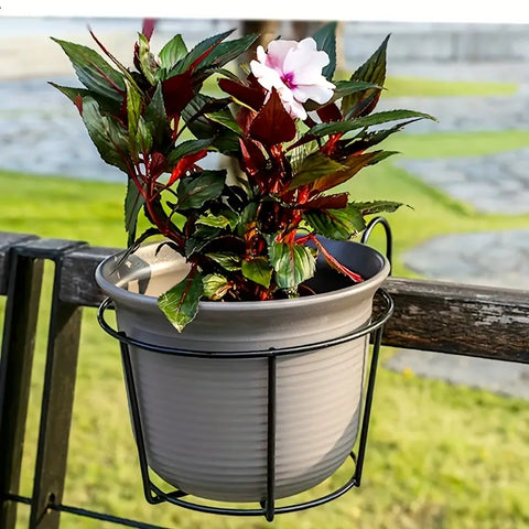 Black Metal Hanging Plant Rack